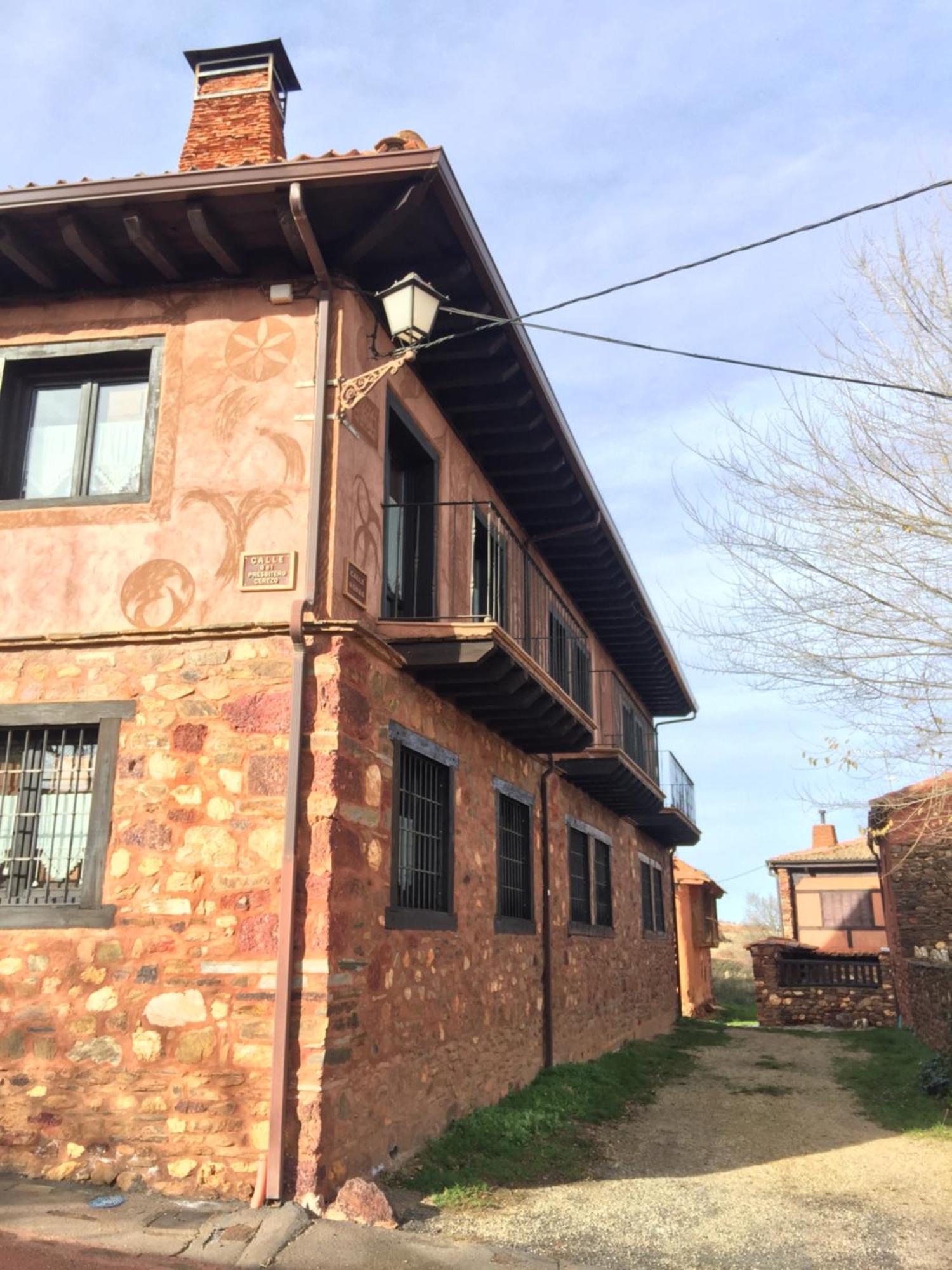 La Dehesilla Διαμέρισμα Madriguera Εξωτερικό φωτογραφία
